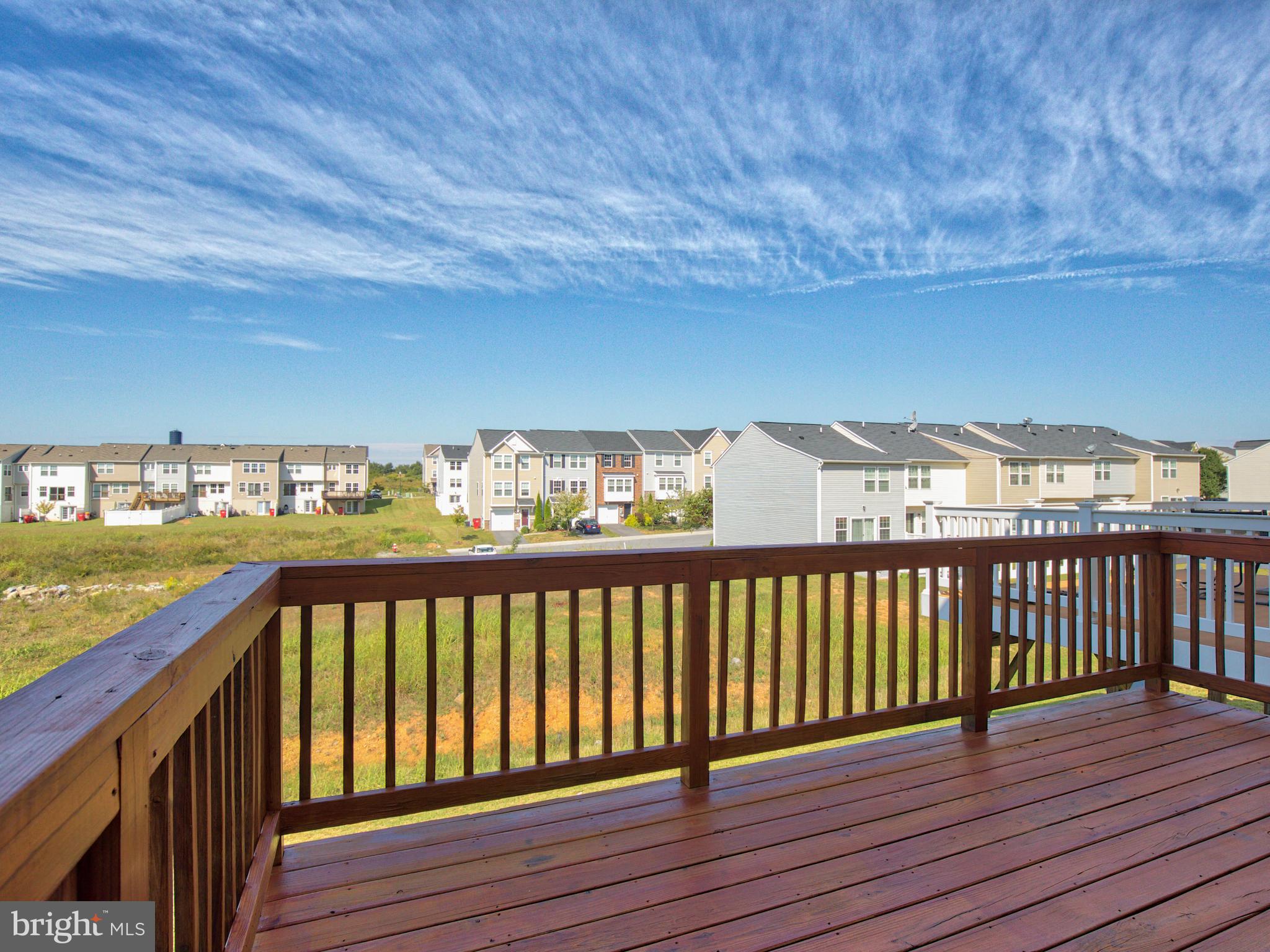 LAKELAND PLACE - Residential