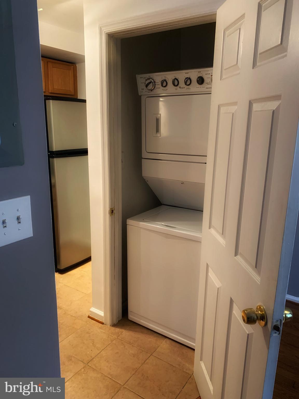 MARKHAM VIEW CONDOMINIUMS - Residential Lease