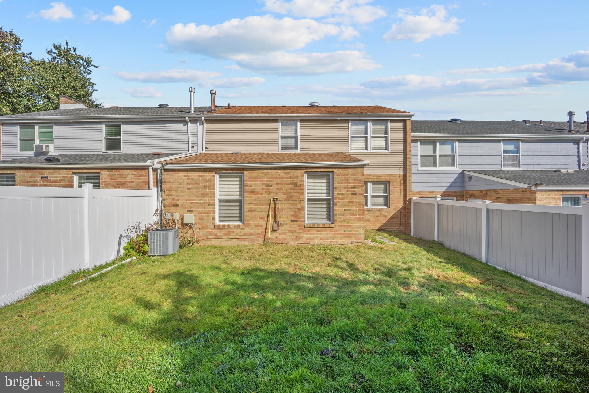 NESHAMINY VALLEY - Residential