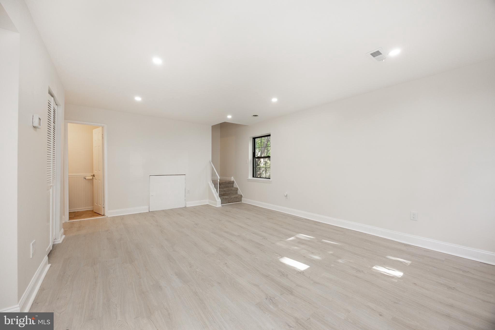 SAW MILL RUN - Residential