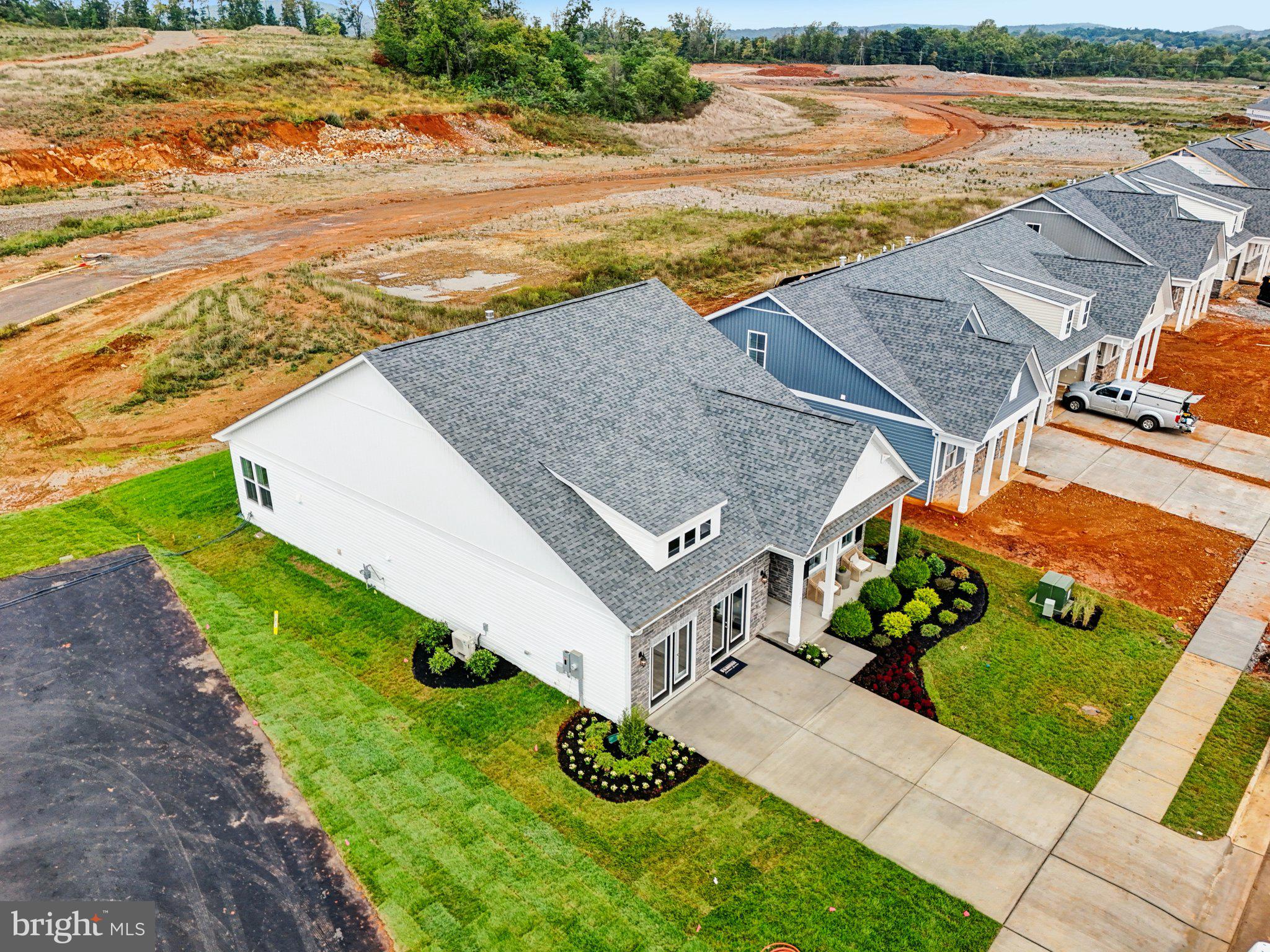 WILLOW RUN - Residential