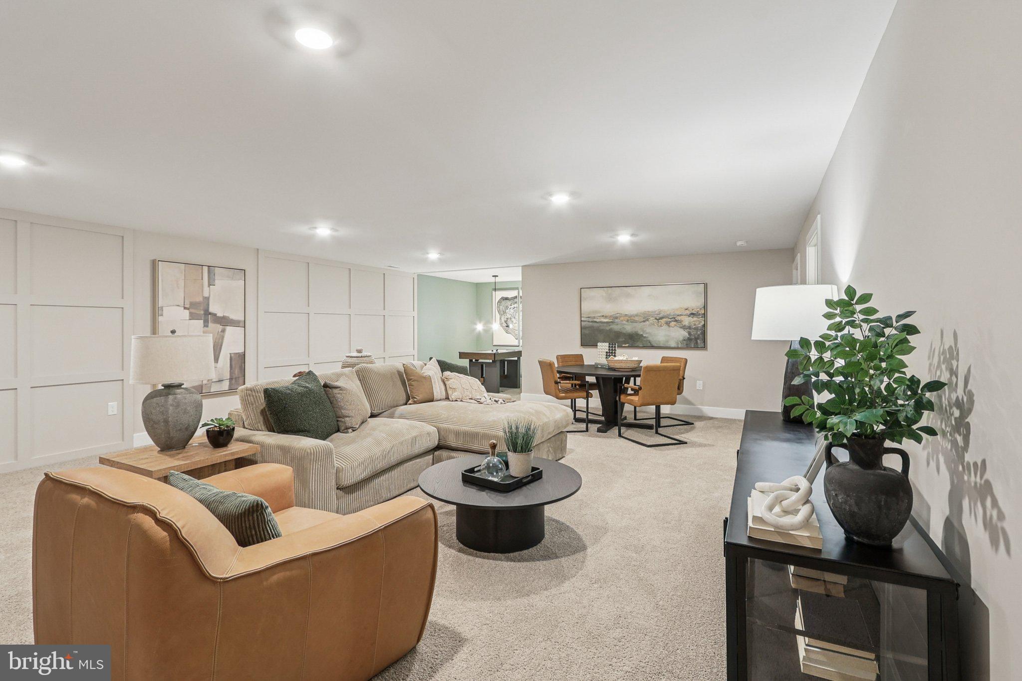 WILLOW RUN - Residential