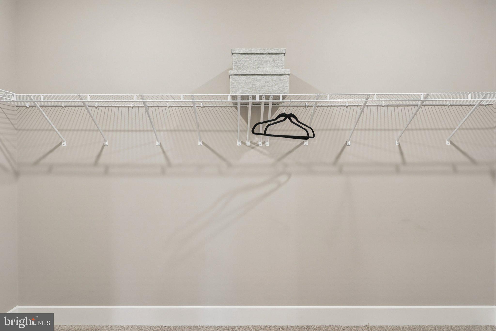 WILLOW RUN - Residential