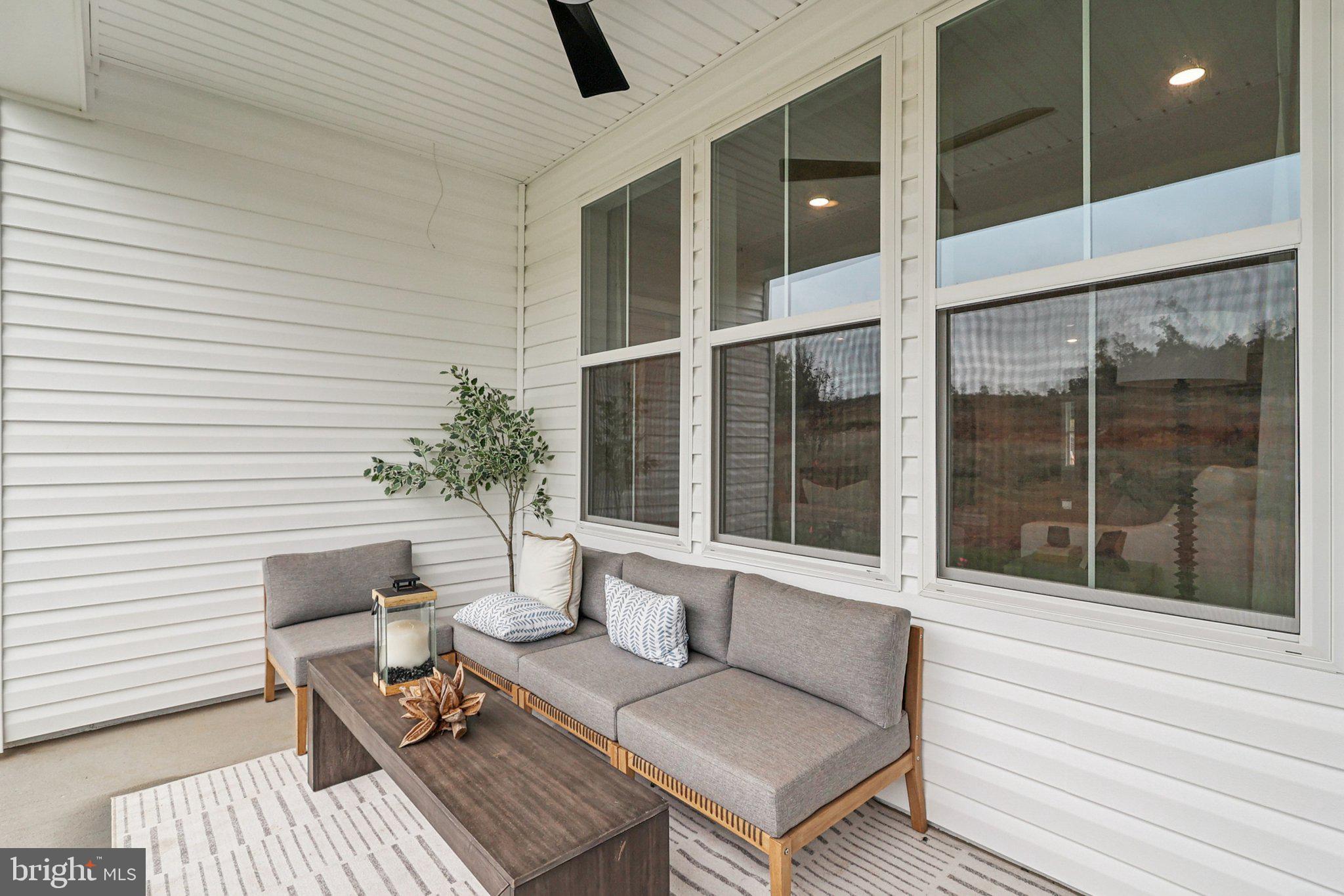 WILLOW RUN - Residential