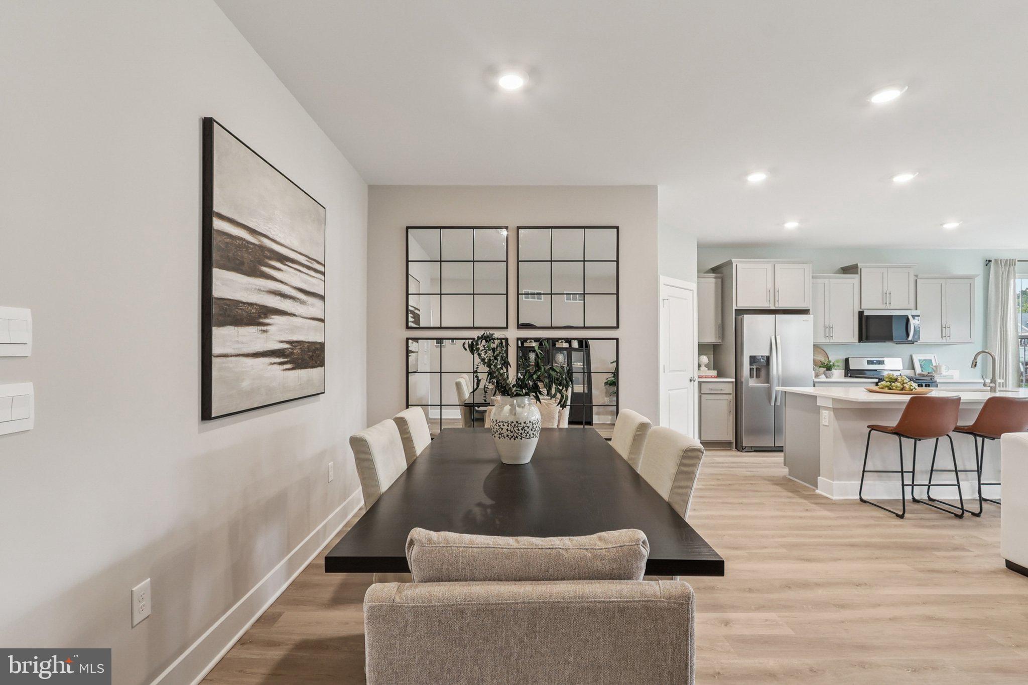 WILLOW RUN - Residential