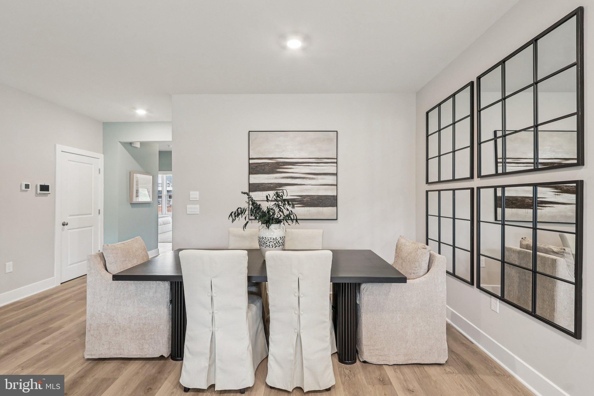 WILLOW RUN - Residential