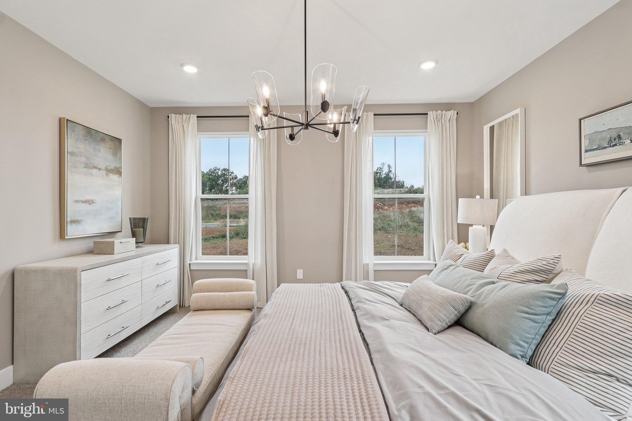 WILLOW RUN - Residential