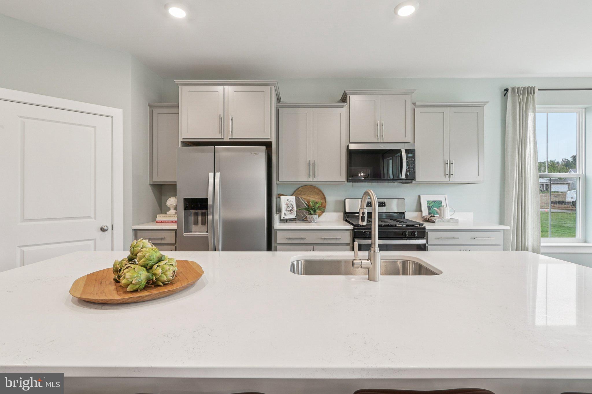 WILLOW RUN - Residential