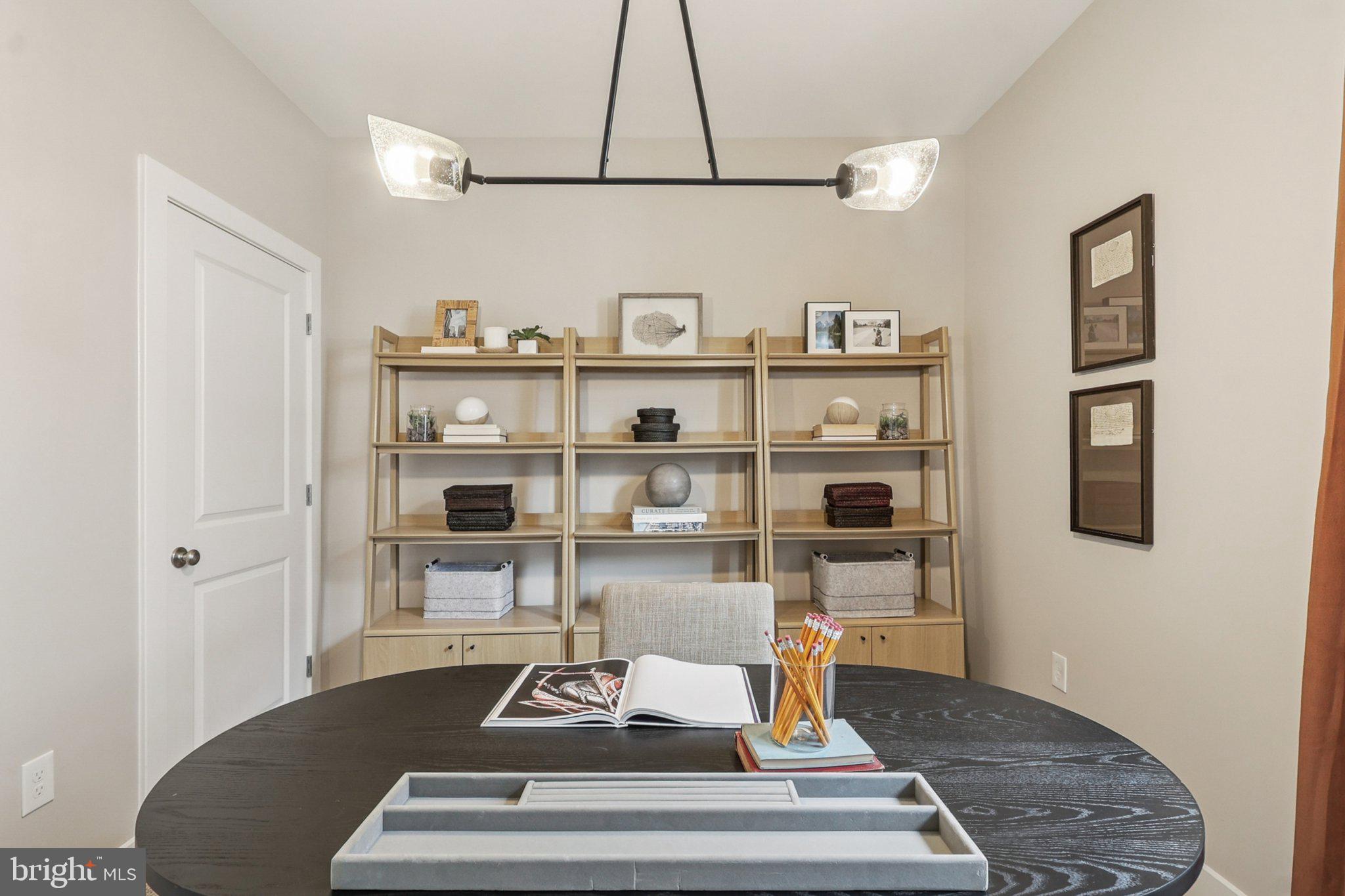 WILLOW RUN - Residential