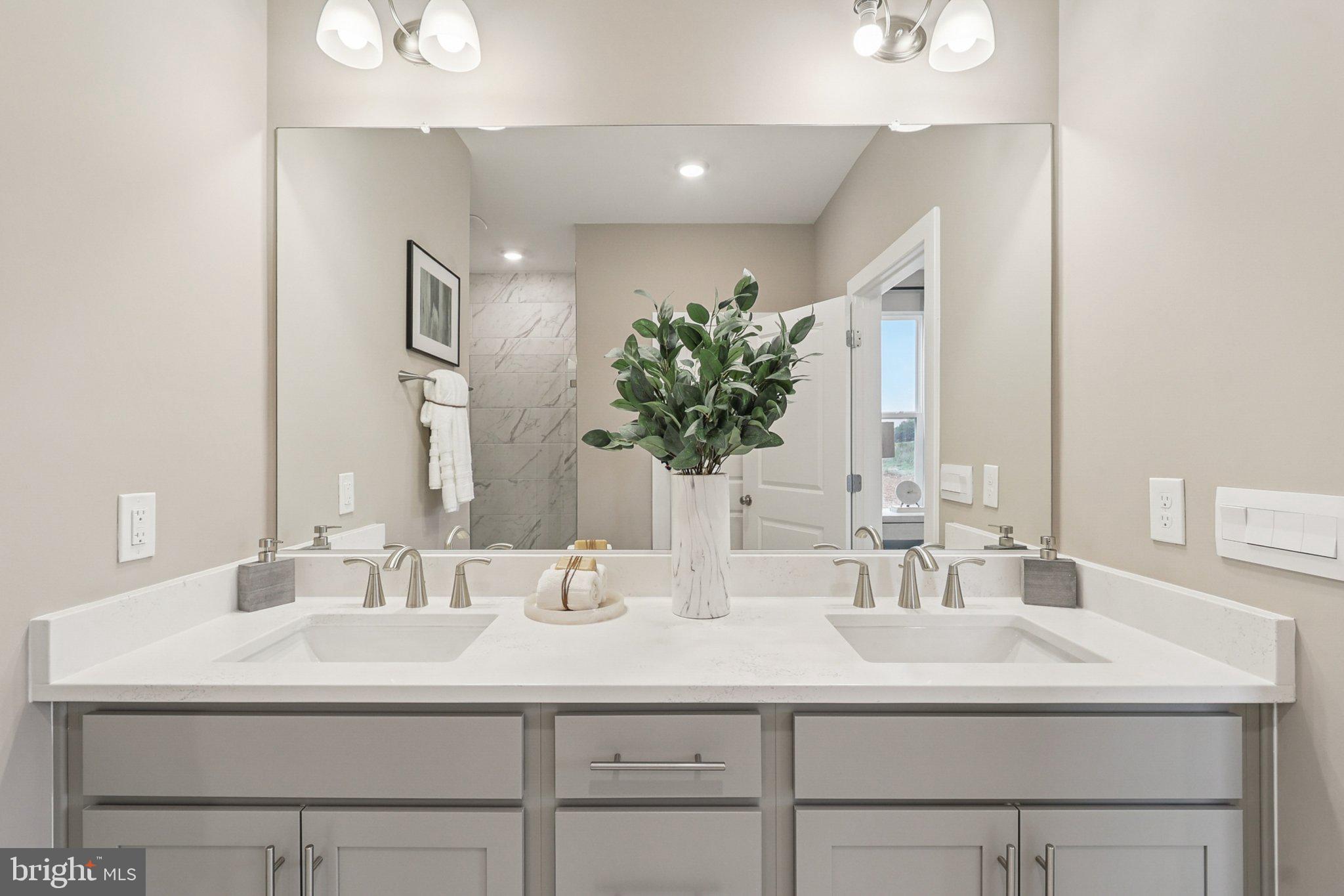 WILLOW RUN - Residential