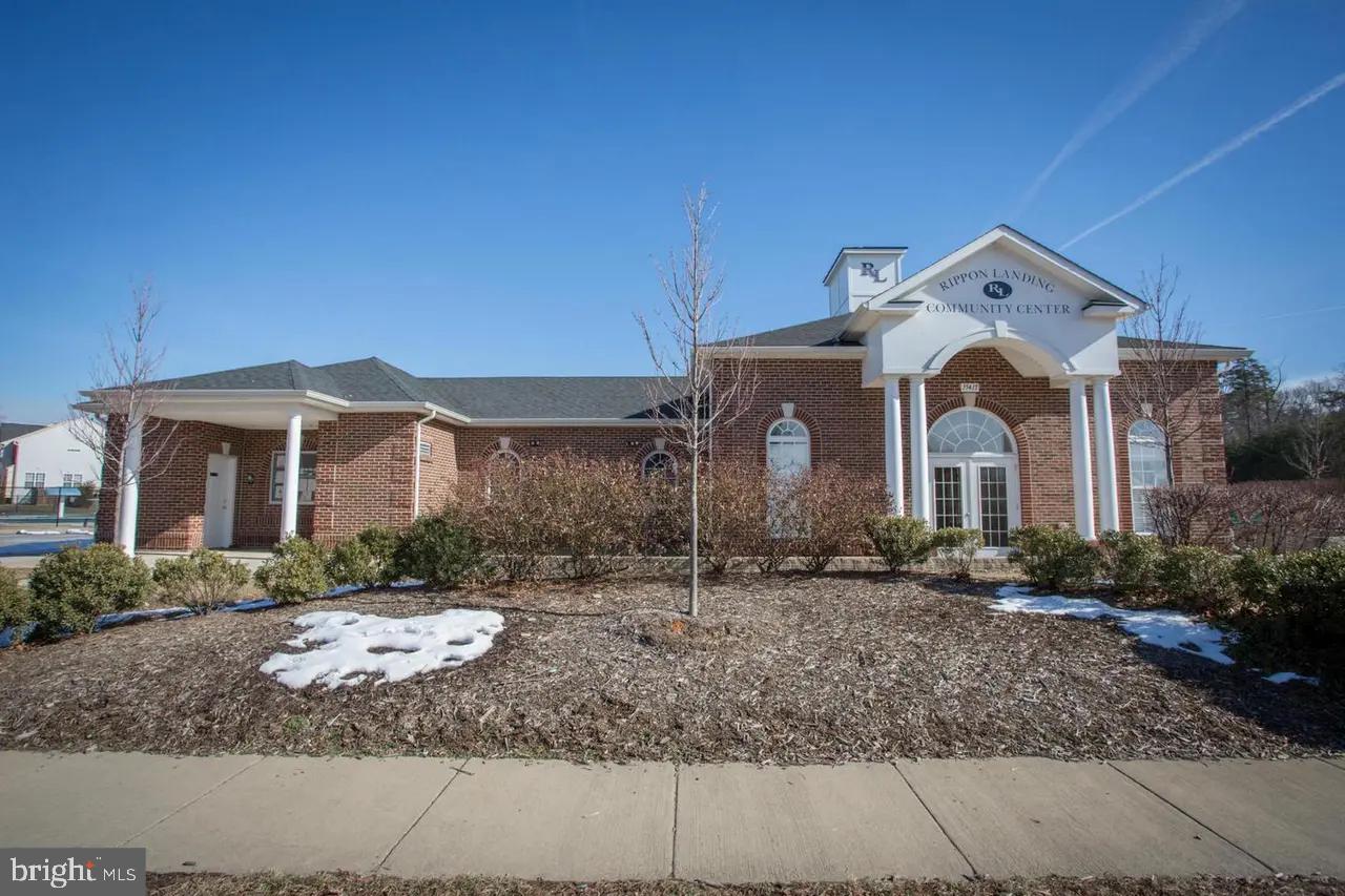 RIPPON LANDING - Residential