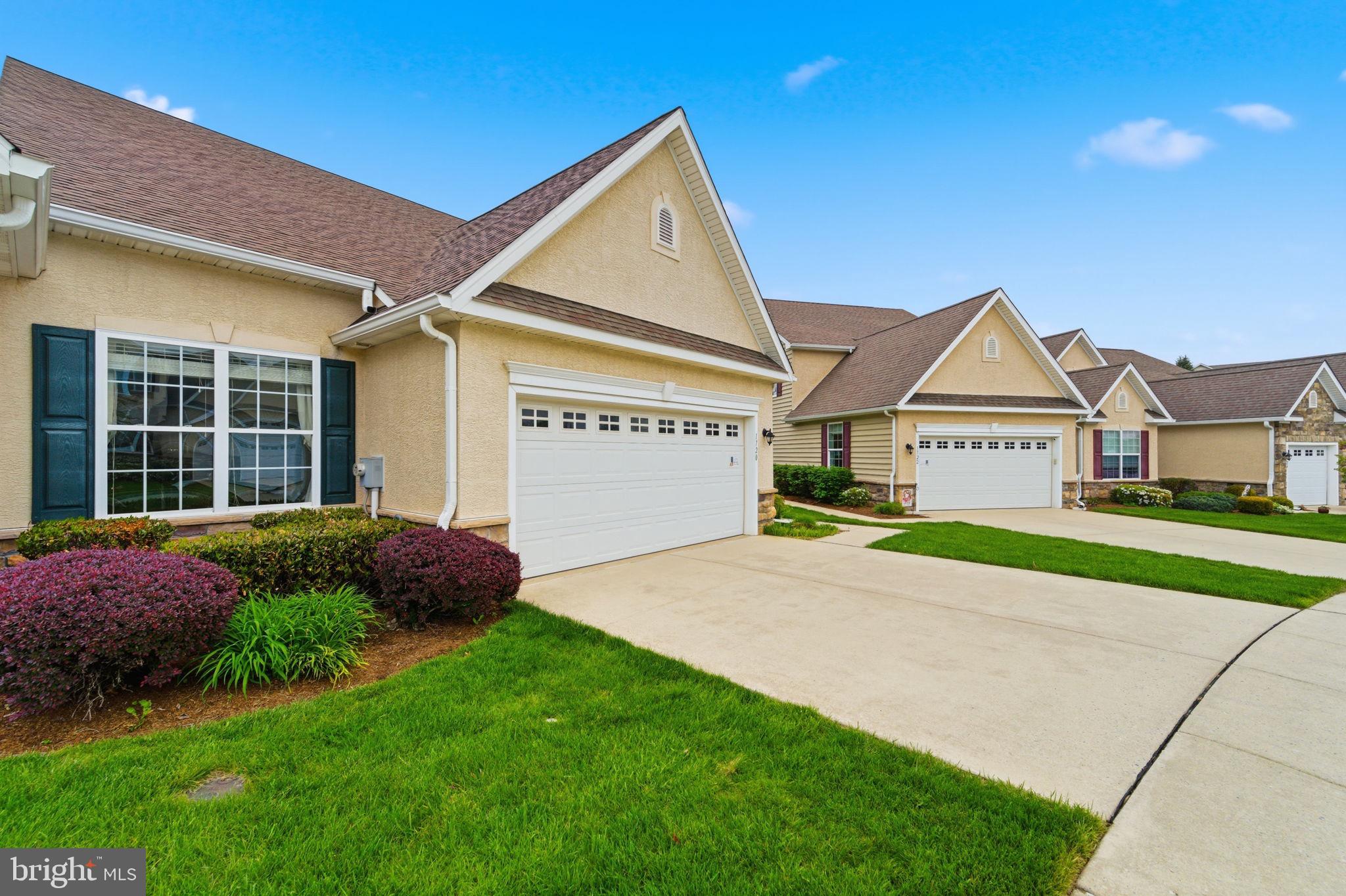 ARBOURS AT W GOSHEN - Residential