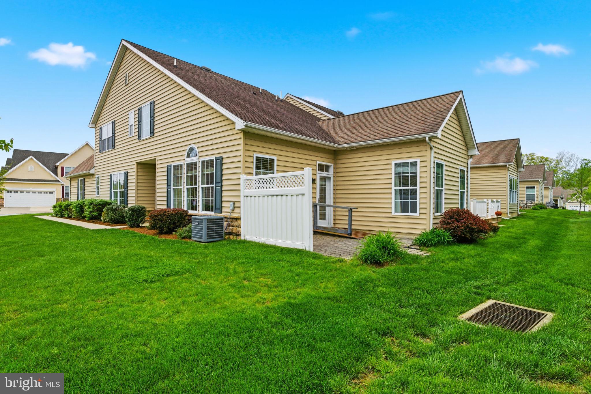 ARBOURS AT W GOSHEN - Residential
