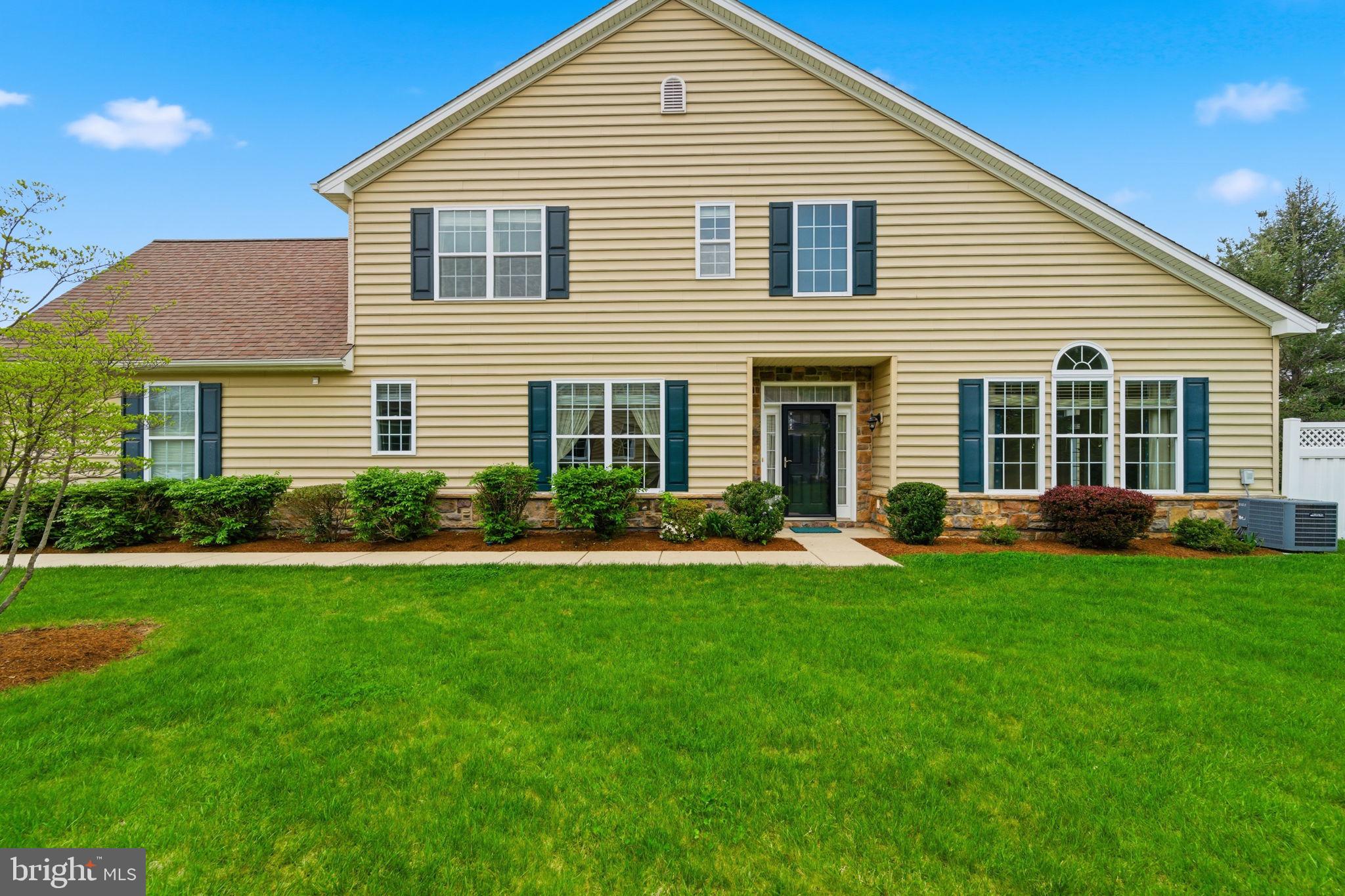 ARBOURS AT W GOSHEN - Residential