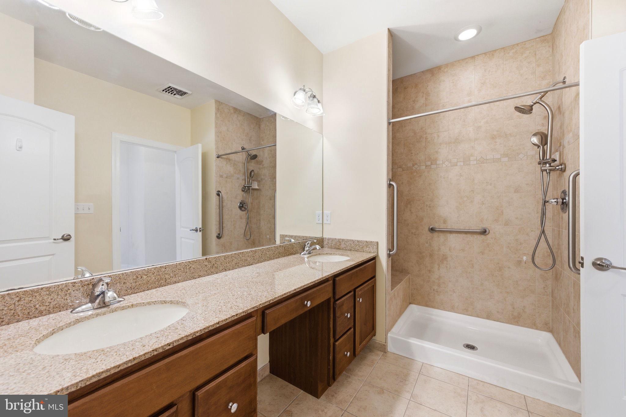 ARBOURS AT W GOSHEN - Residential