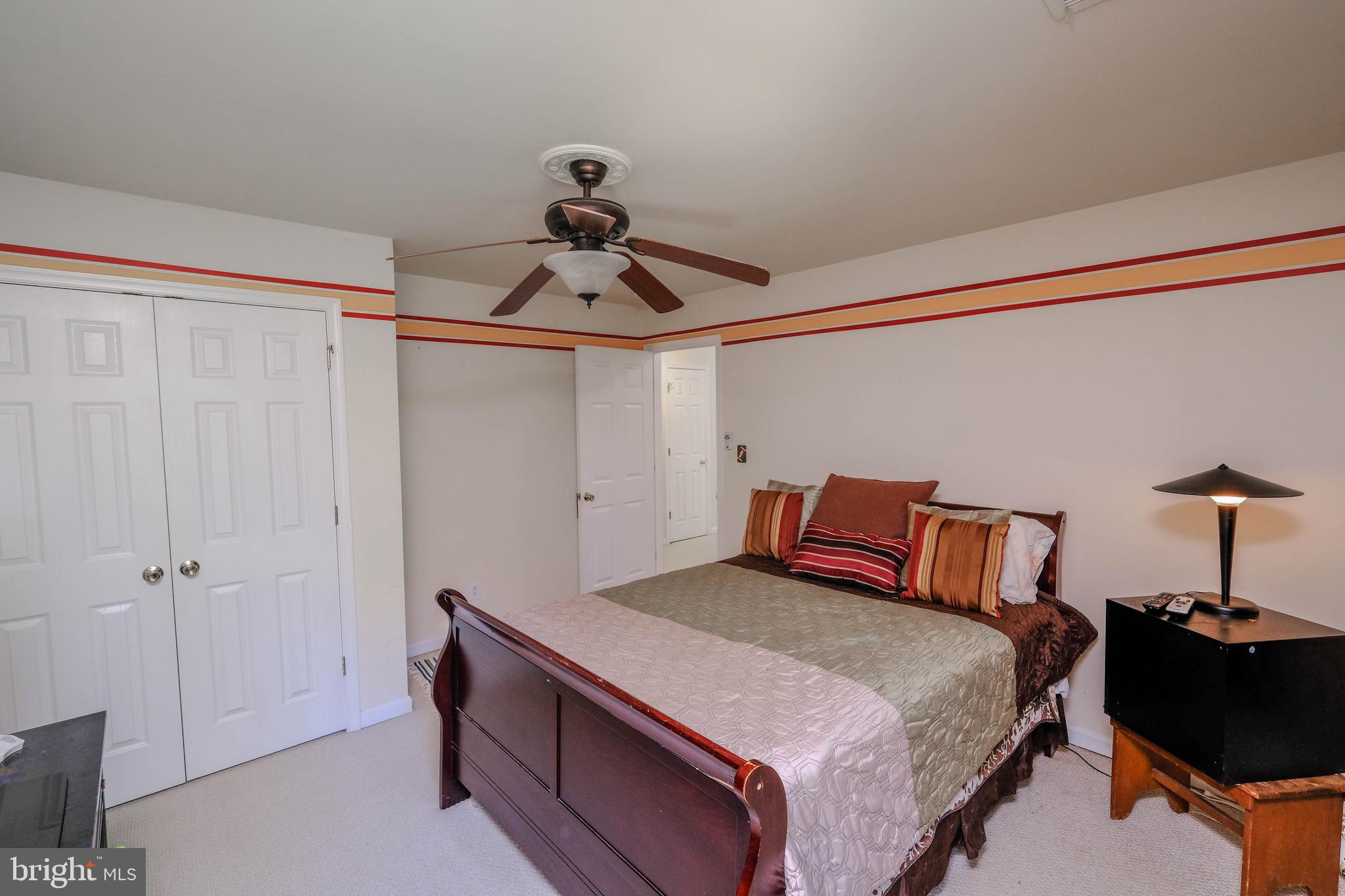 THORNHILL ESTATES - Residential