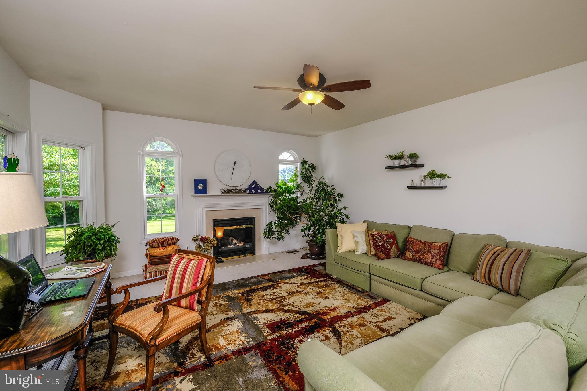 THORNHILL ESTATES - Residential