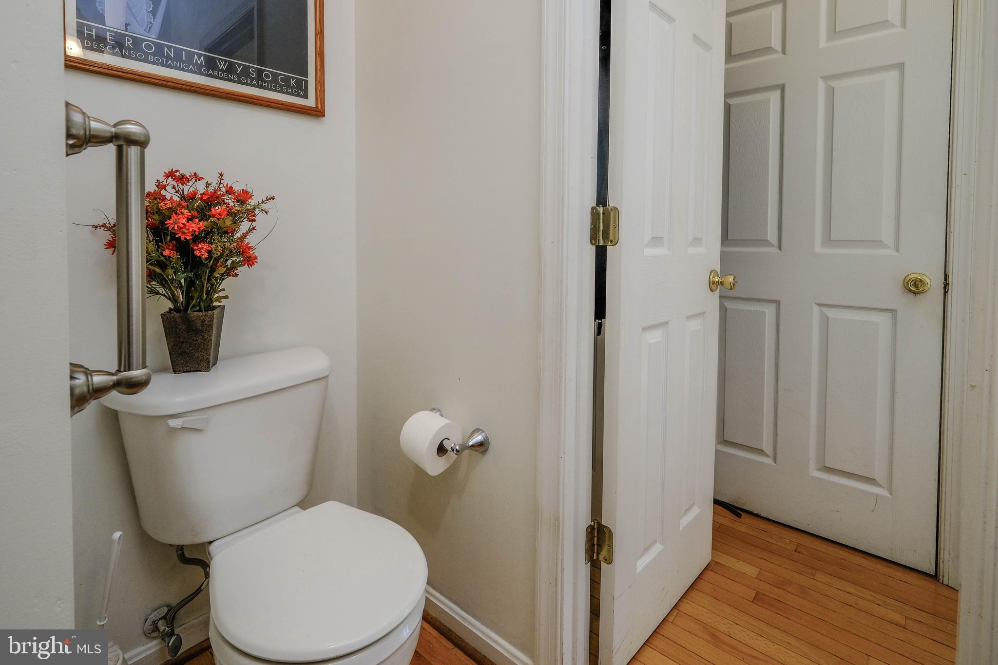 THORNHILL ESTATES - Residential