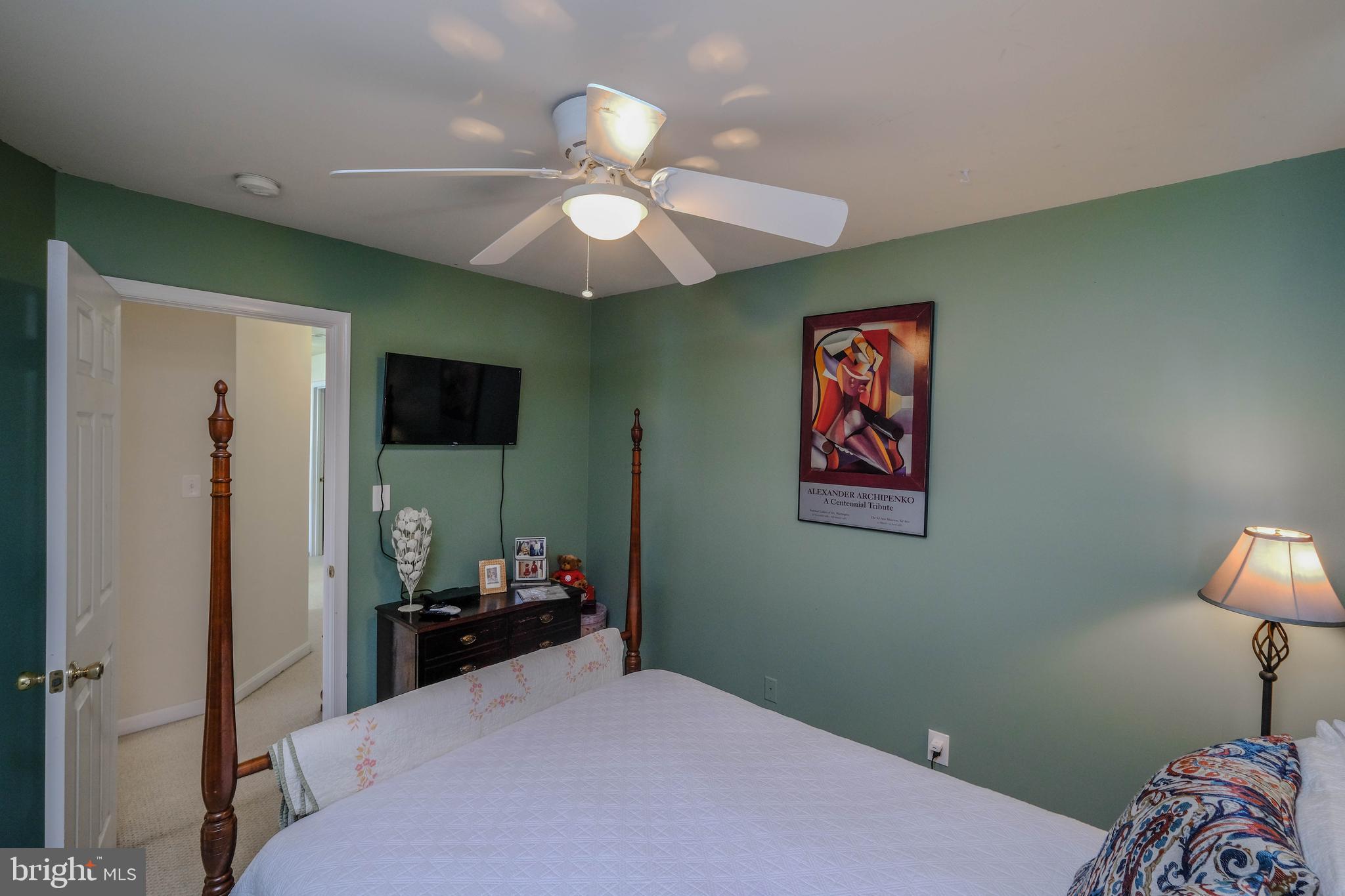 THORNHILL ESTATES - Residential