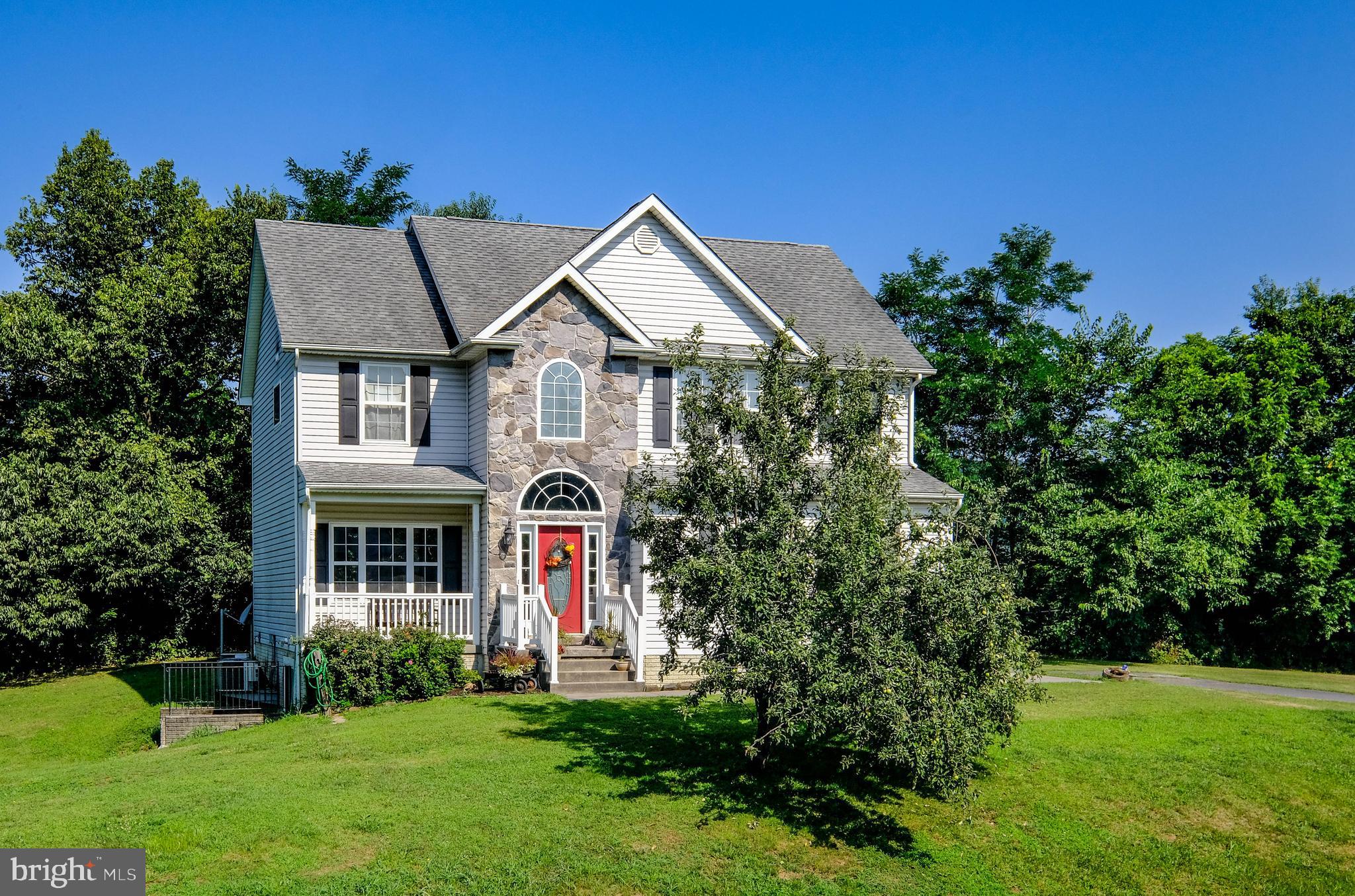 THORNHILL ESTATES - Residential