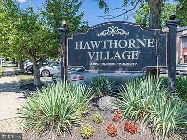 HAWTHORNE VILLAGE - Residential