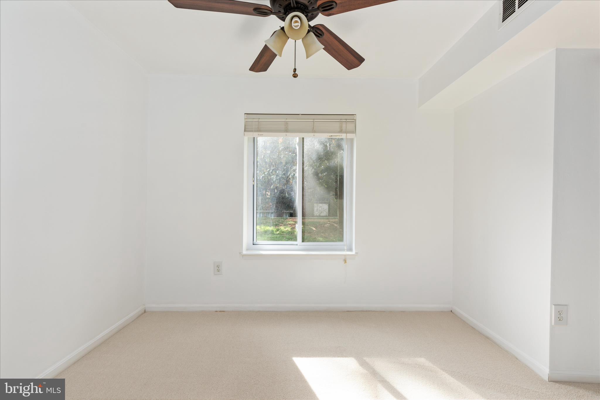 HAWTHORNE VILLAGE - Residential