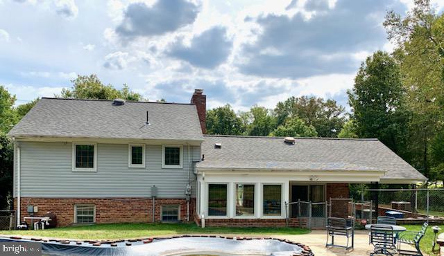 PINECREST - Residential