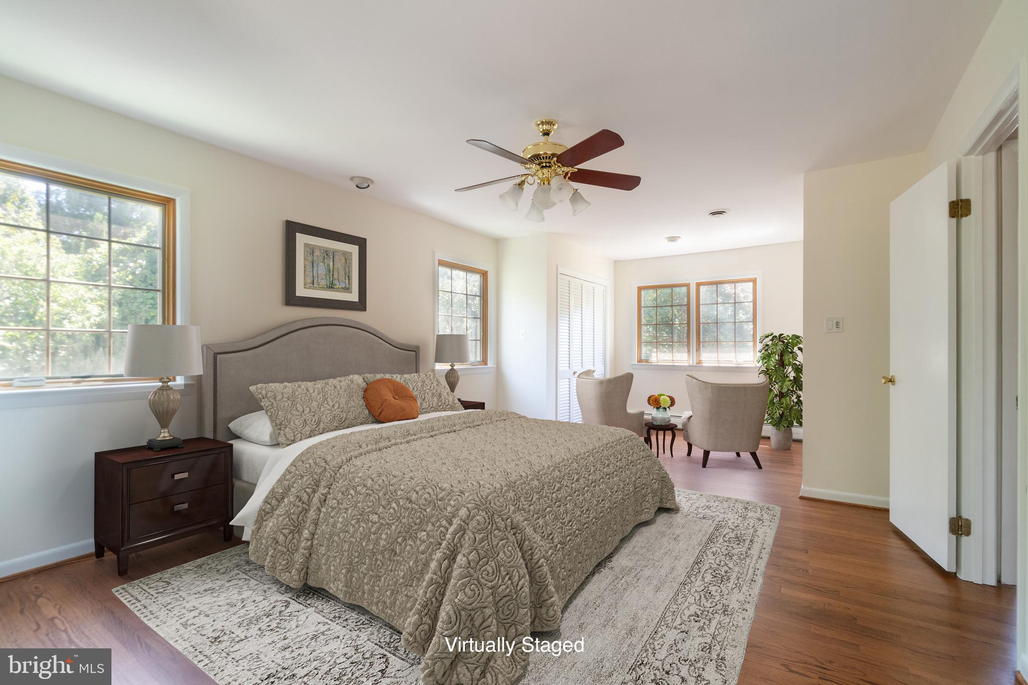 PINECREST - Residential