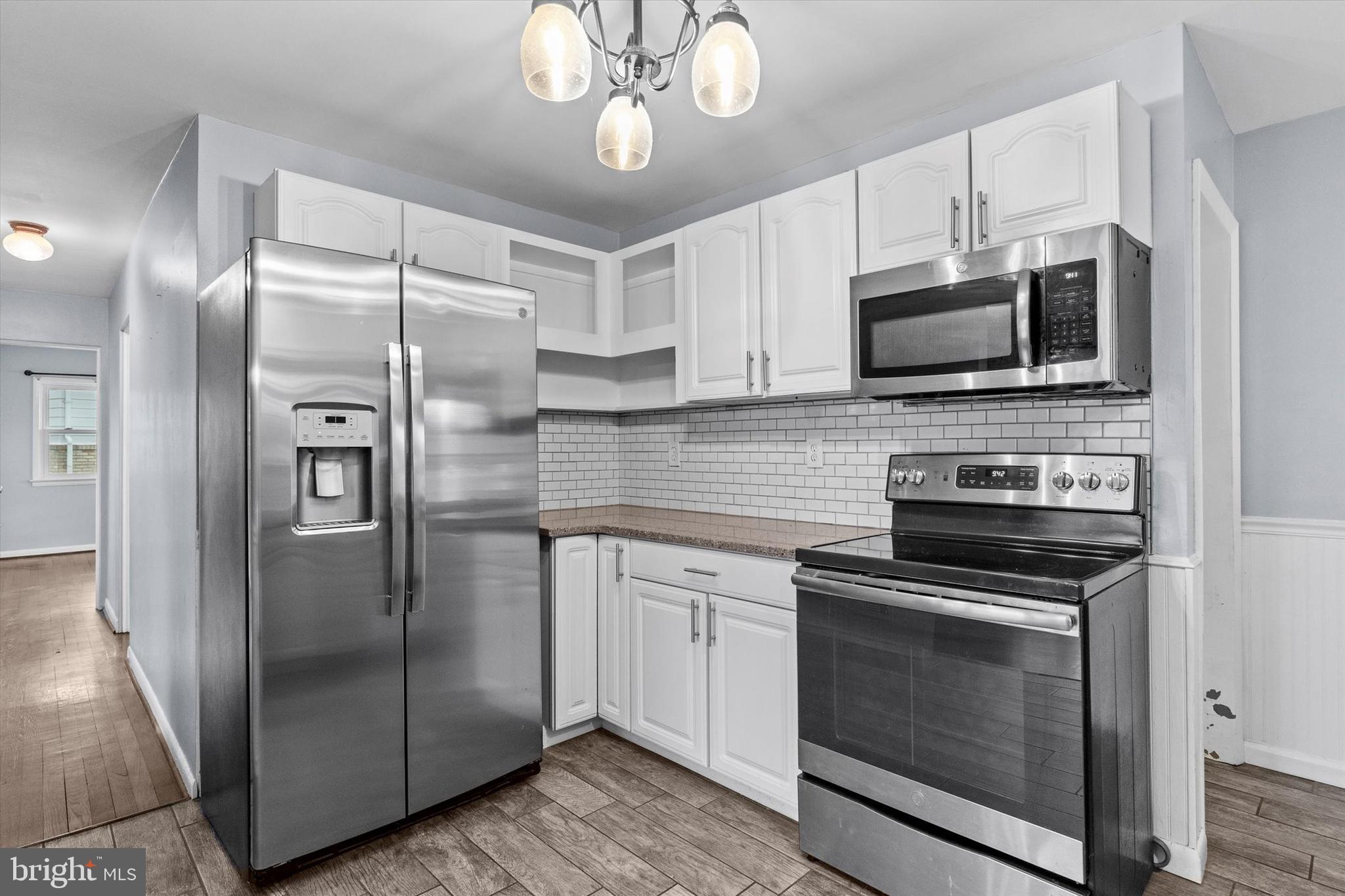 LIMESTONE PARK - Residential