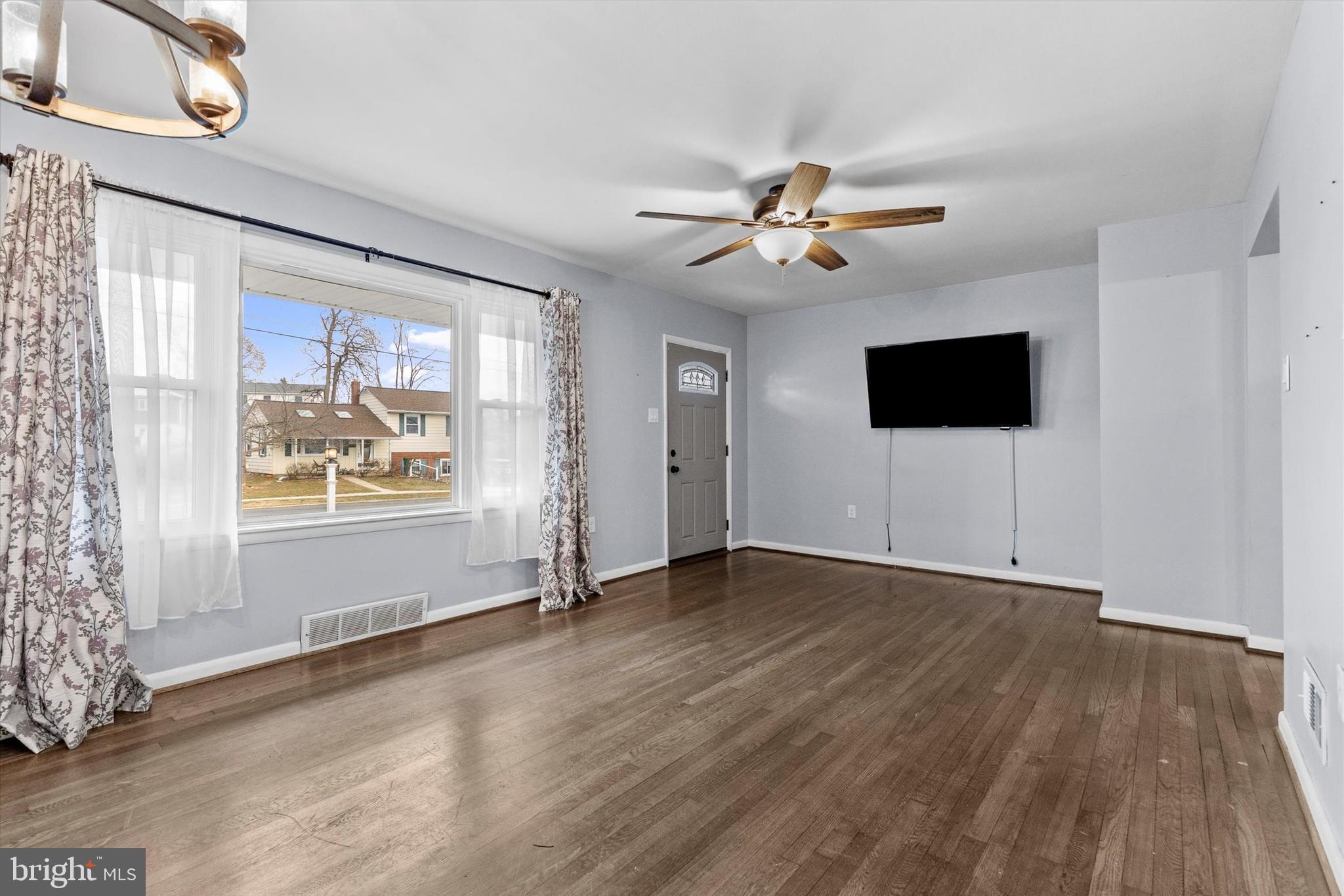 LIMESTONE PARK - Residential