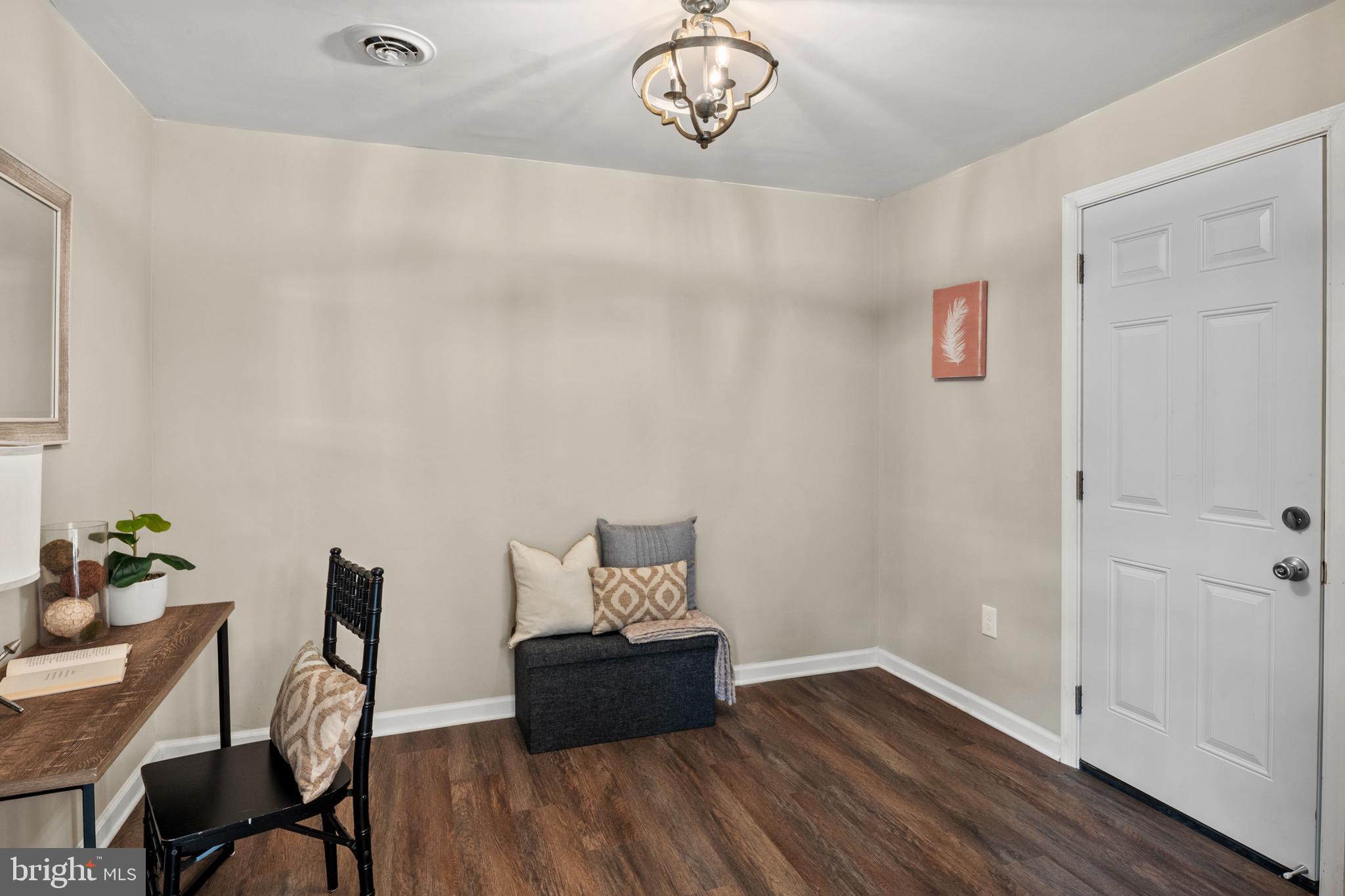 ANDORICK ACRES - Residential