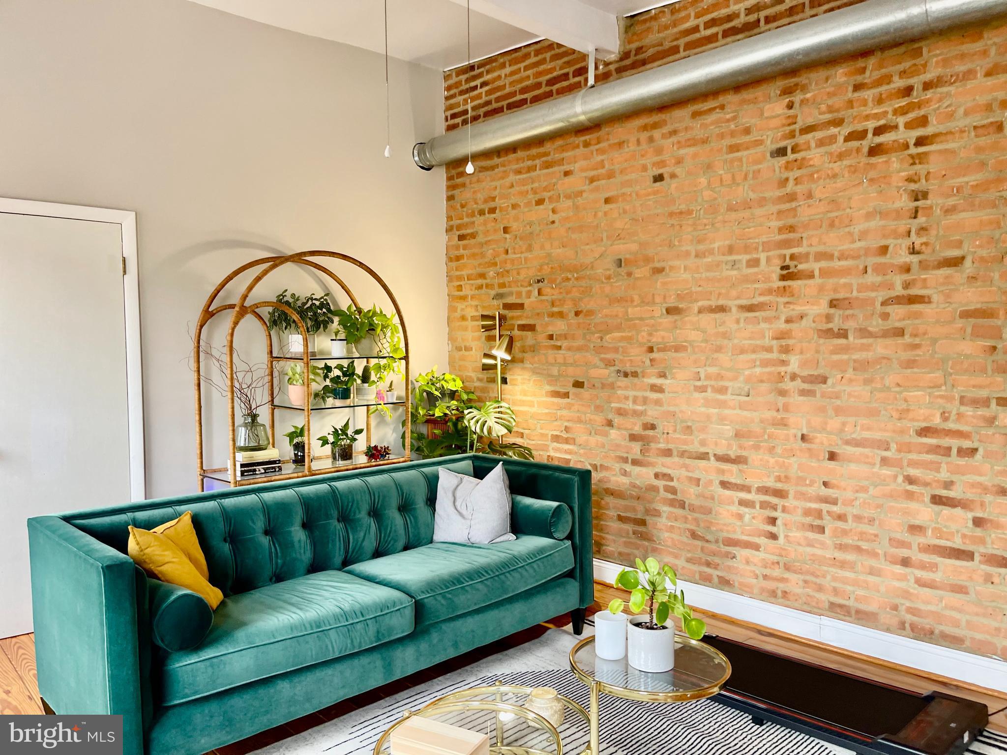 FEDERAL HILL HISTORIC DISTRICT - Residential Lease