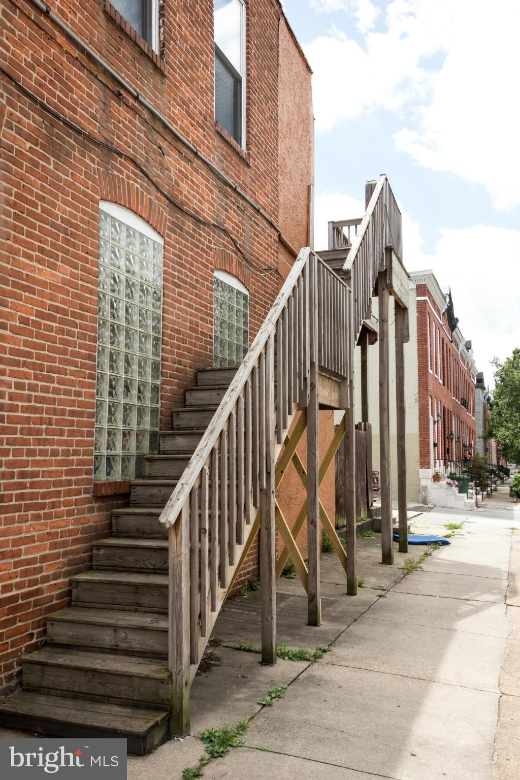 FEDERAL HILL HISTORIC DISTRICT - Residential Lease