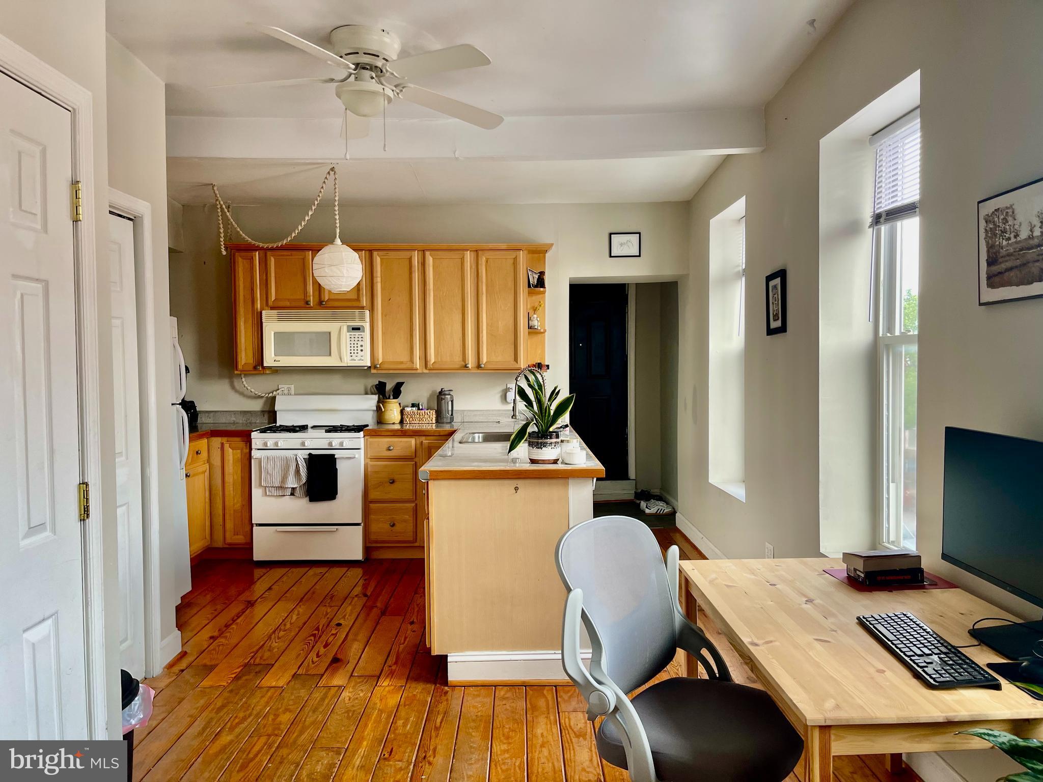 FEDERAL HILL HISTORIC DISTRICT - Residential Lease