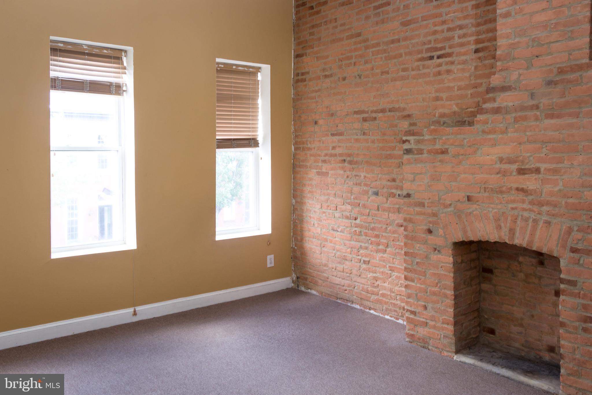 FEDERAL HILL HISTORIC DISTRICT - Residential Lease