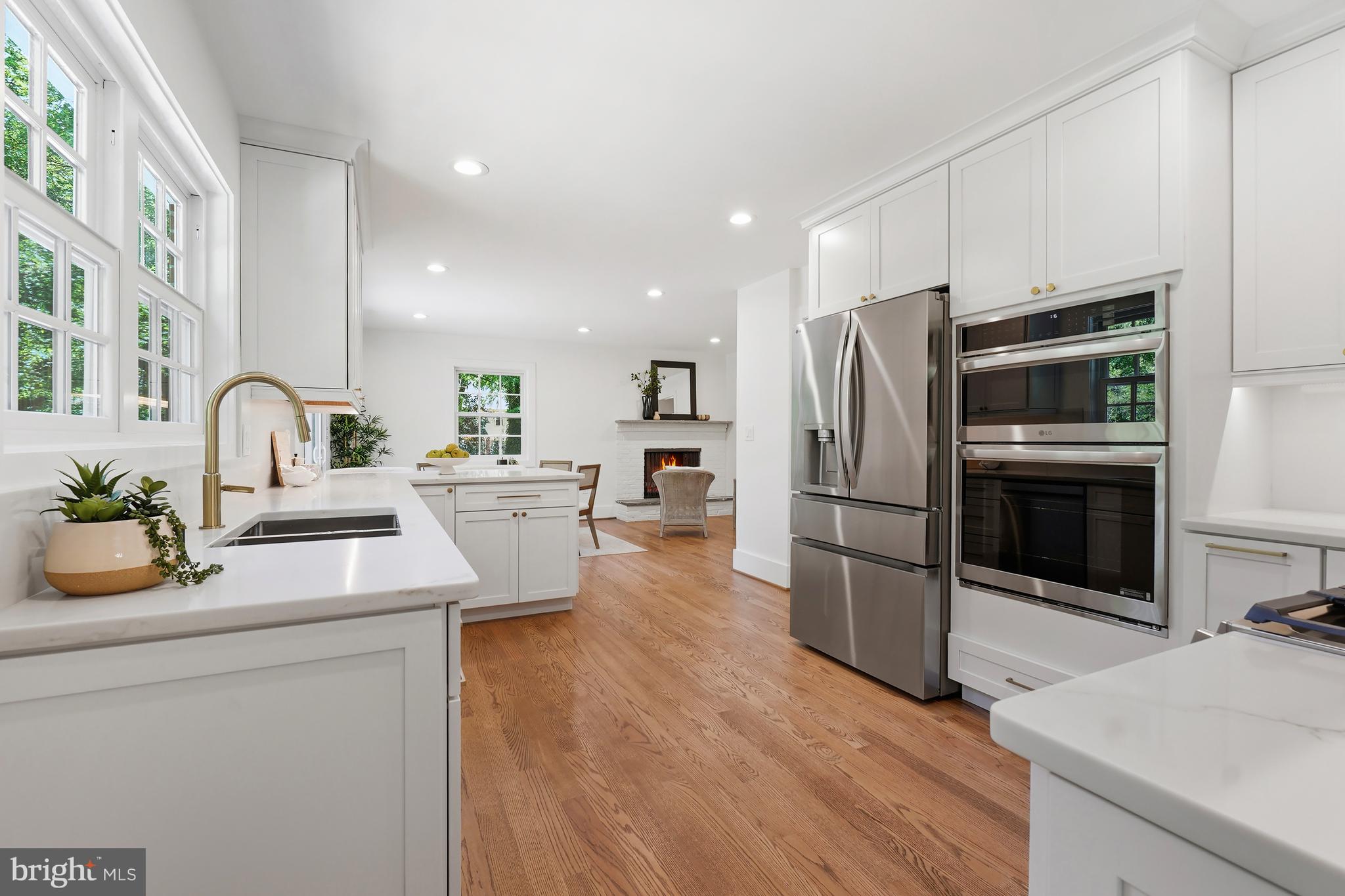 BEVERLY FARMS - Residential
