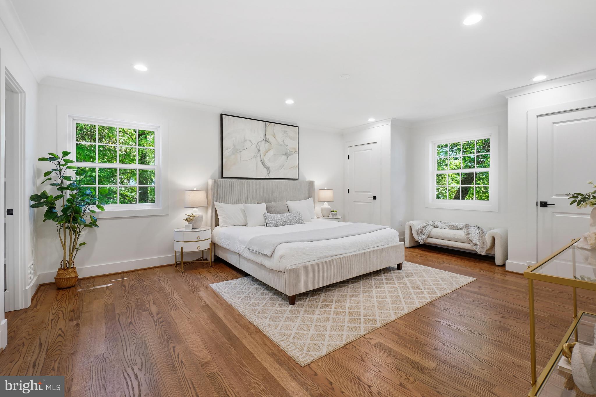 BEVERLY FARMS - Residential
