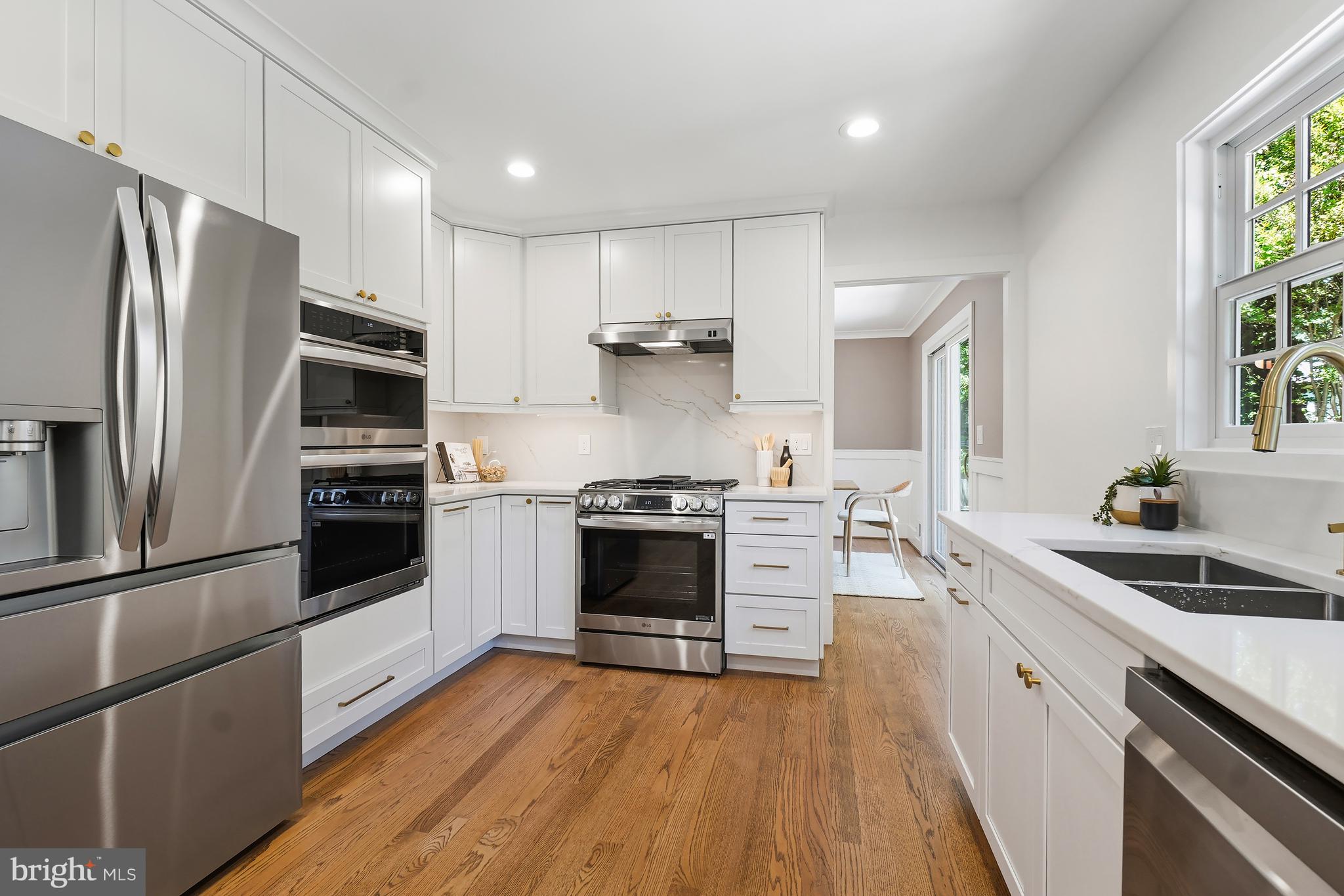 BEVERLY FARMS - Residential