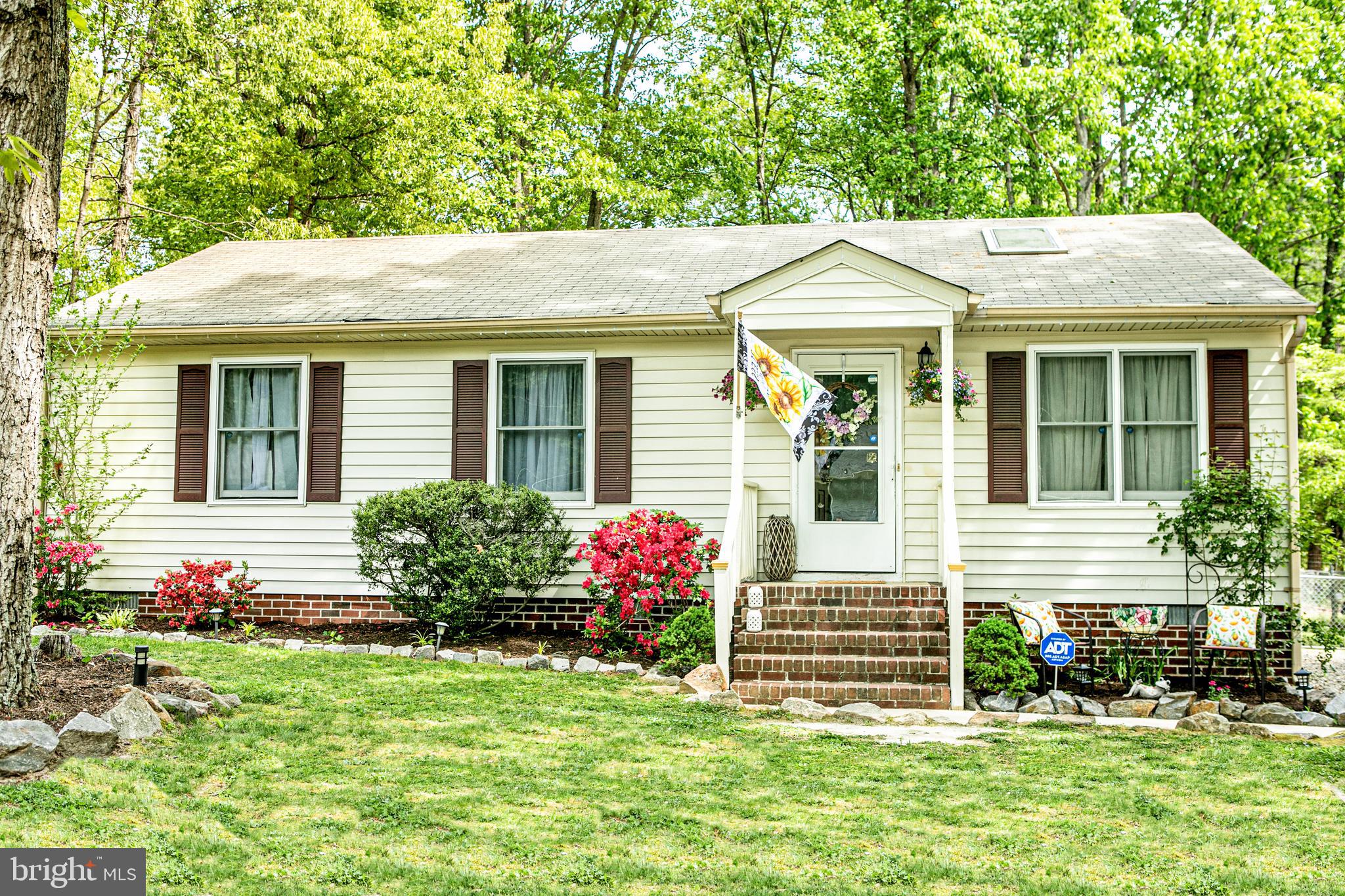 CAROLINE PINES - Residential