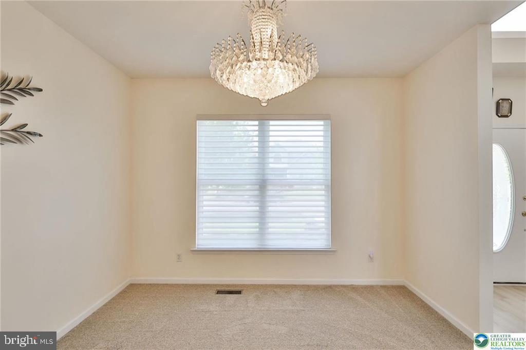 HEATHERFIELD - Residential