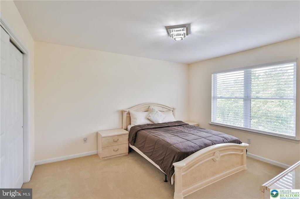 HEATHERFIELD - Residential