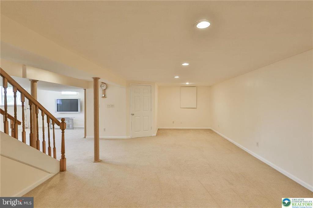 HEATHERFIELD - Residential