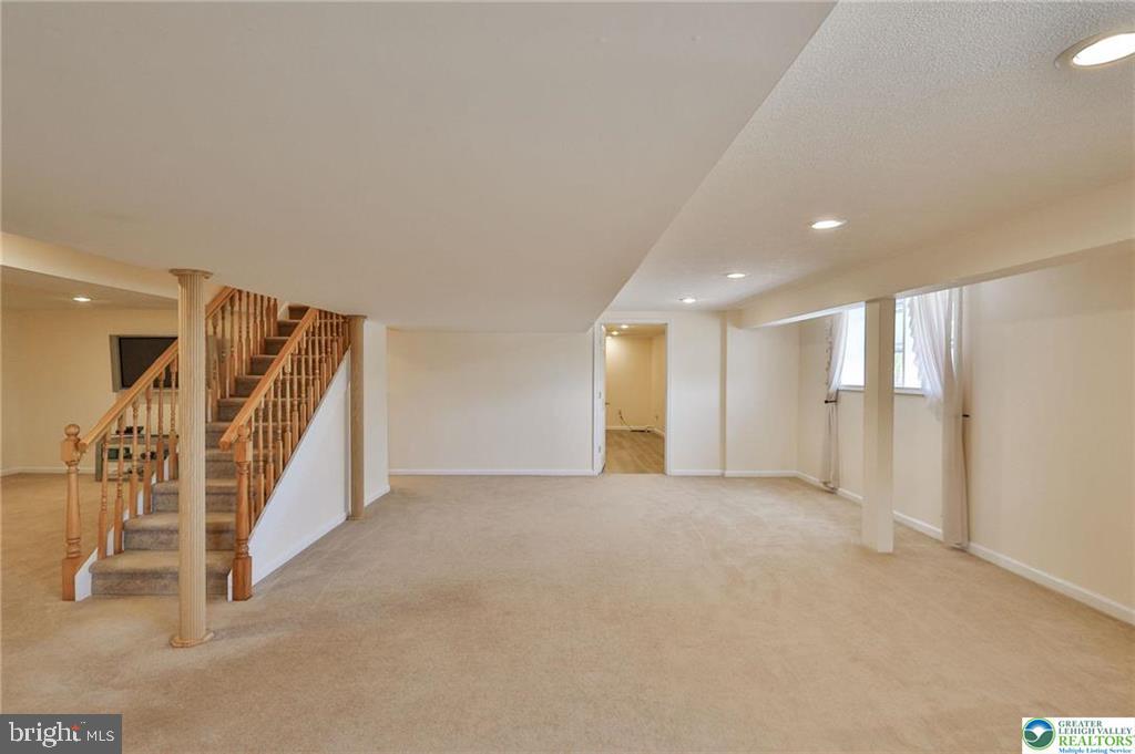 HEATHERFIELD - Residential