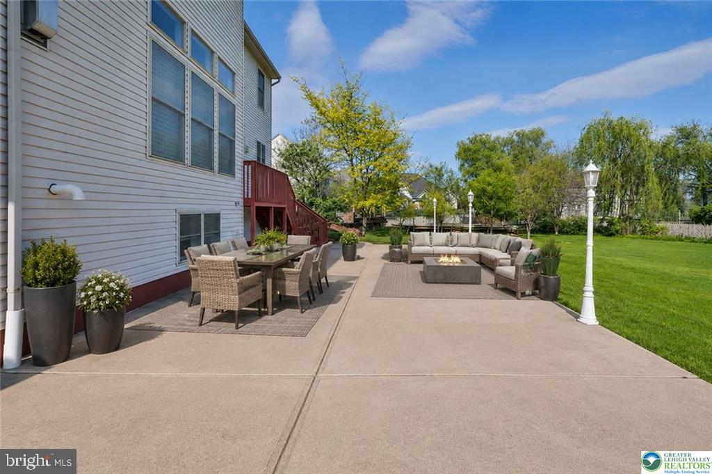 HEATHERFIELD - Residential