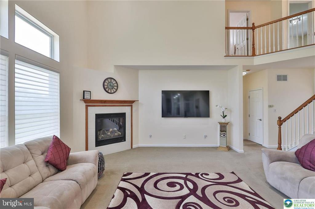 HEATHERFIELD - Residential