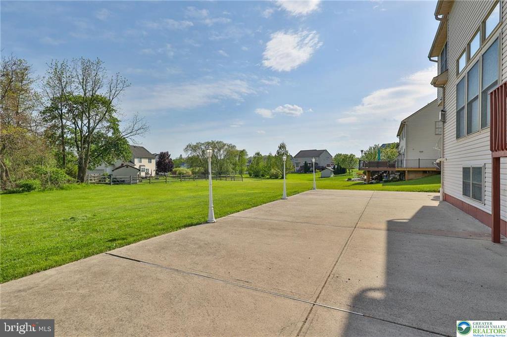 HEATHERFIELD - Residential