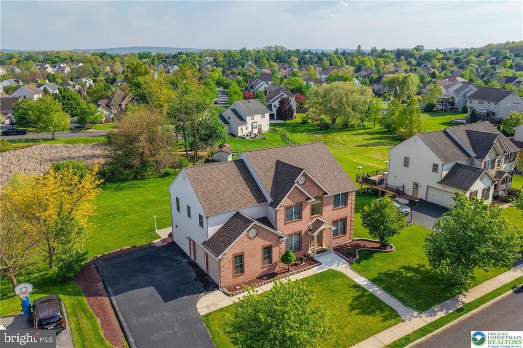HEATHERFIELD - Residential