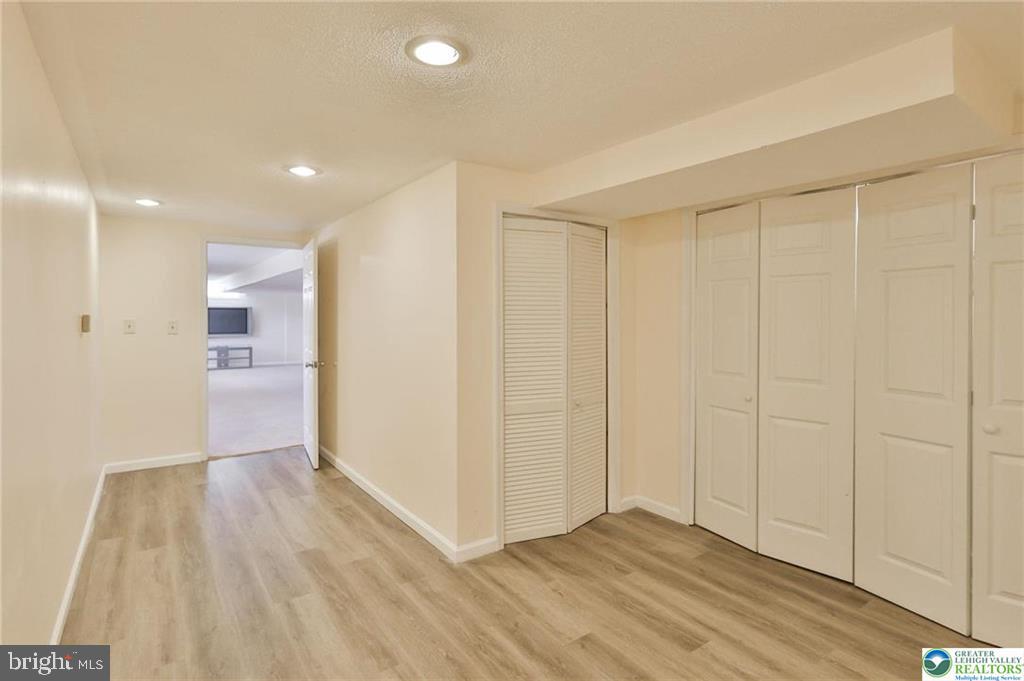 HEATHERFIELD - Residential