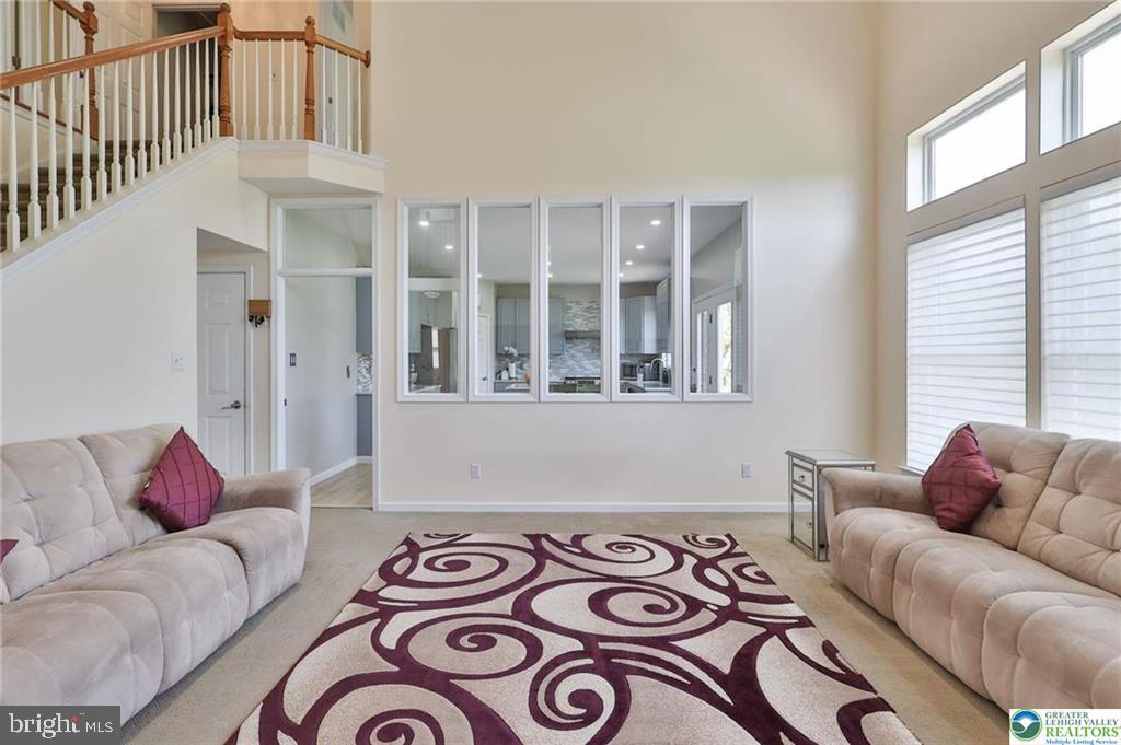 HEATHERFIELD - Residential