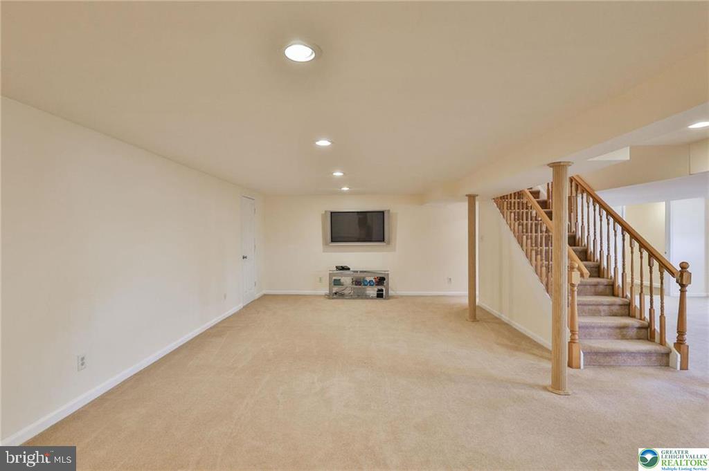 HEATHERFIELD - Residential
